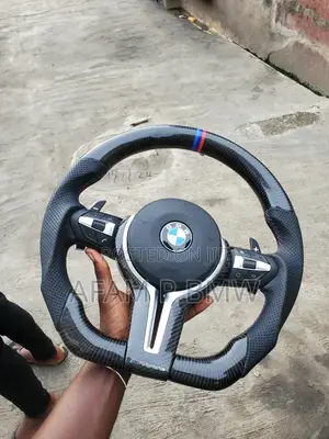 Steering Wheel Spot E70