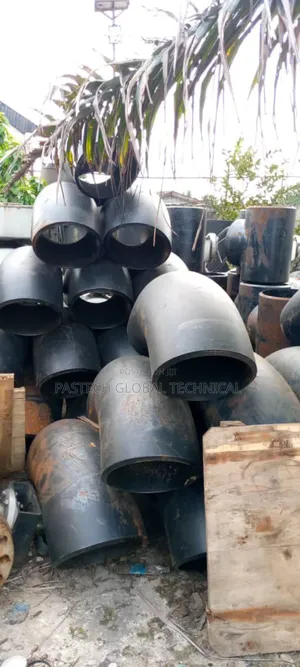 18" 90-Degree Elbow SCH 80 Carbon Steel