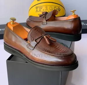 Butteri Corporate Classic Shoe