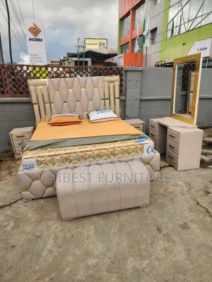 Brand New 6by6 Leather Bed With Standard Accessories