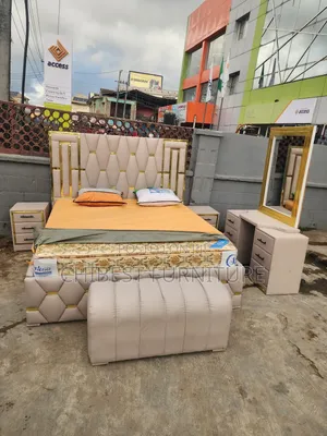 6by6 Complete Set of Leather Bed.