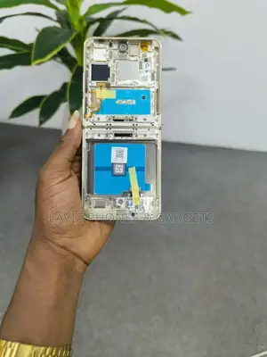 Tecno v Flip 2 (Ae11) Screen