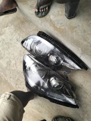 Headlight Acura Rl 2010