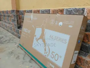 Bluetooth and Voice Remote Smart Tv 50inches
