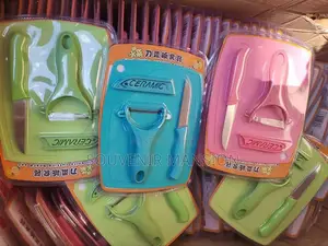 3pcs Kitchen Accessories With Knife and Chopping Board