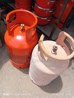 Neatly Used 12.5kg Gas Cylinder