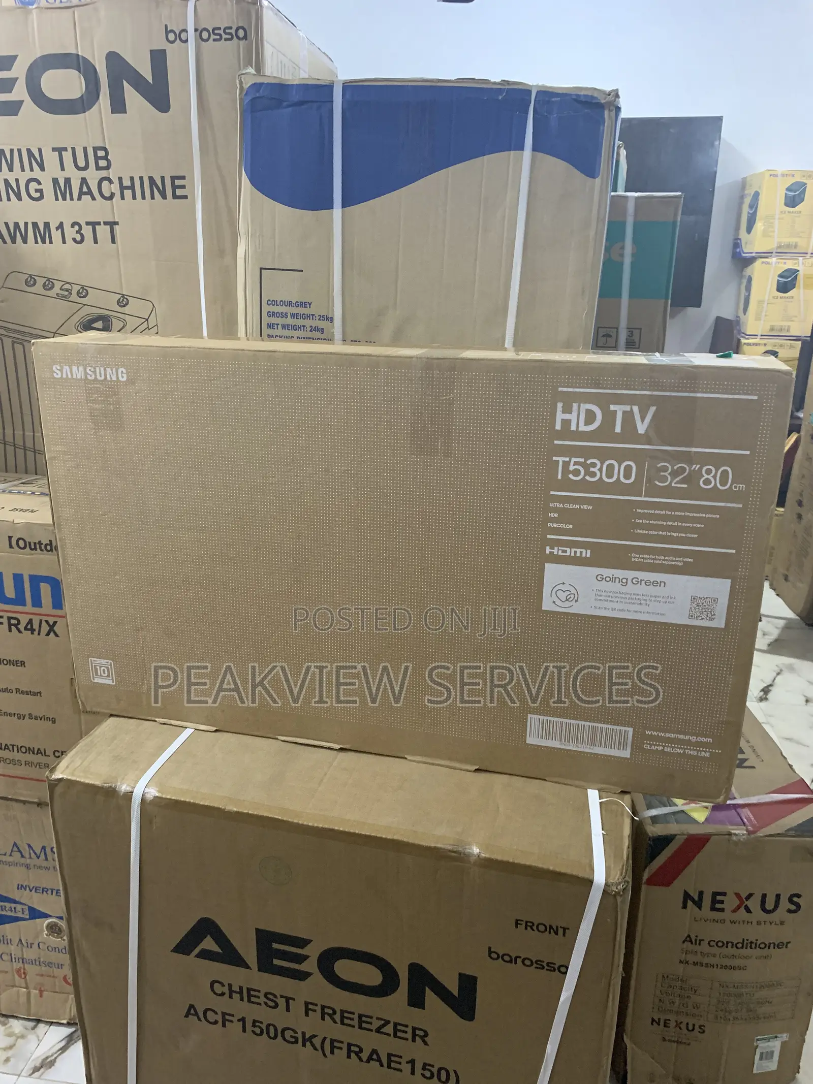 Samsung 32" – Smart Tech, Compact Size