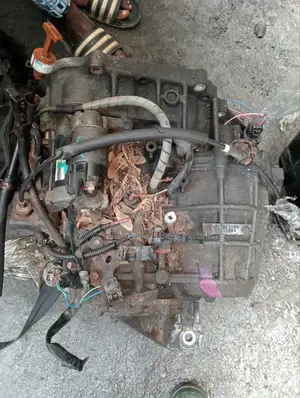 Toyota Camry 2.4 Gear Box 10pin 2003 Model