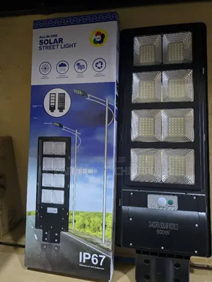 400 Watts All in 1 Solar Street Light