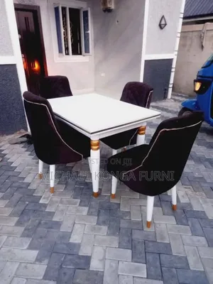 Beautiful 4 Seater Dinning