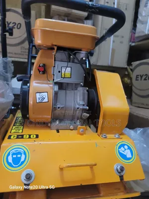 C90 Compactor Machine