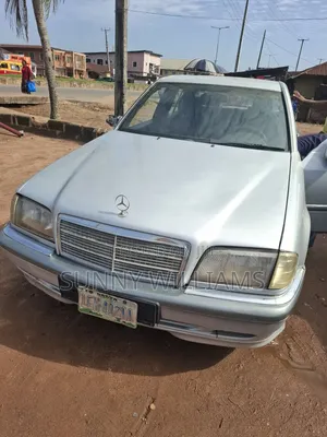 Mercedes-Benz C200 2003 Silver