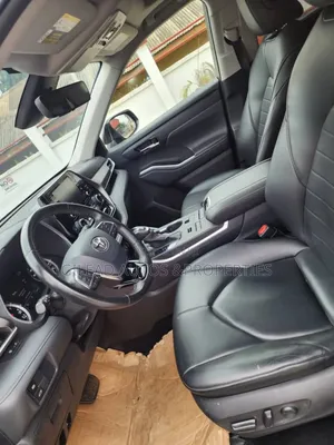 Toyota Highlander XLE AWD 2020 Black
