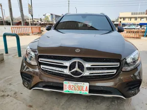 Mercedes-Benz C300 Base C300 AWD 4MATIC Coupe 2019 Red