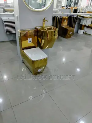Luxury Gold Plated Water Closets