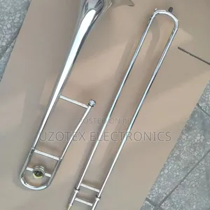 Yamaha Silver Trunmbo
