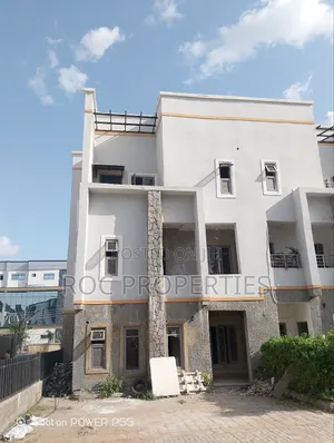 4bdrm Duplex in Jabi for sale