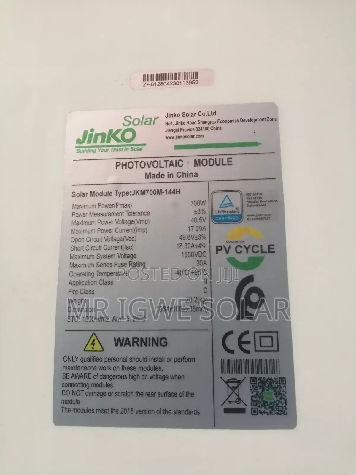 700watts Jinko Panel 156cell