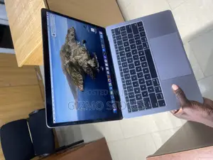 Laptop Apple MacBook Pro 2017 8GB Intel Core I5 SSD 256GB