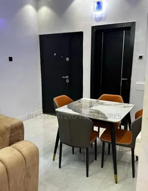 Dinining Table With 4 Chair