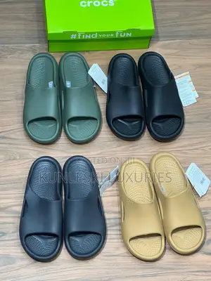 Original Mellow Crocs Slides Collections