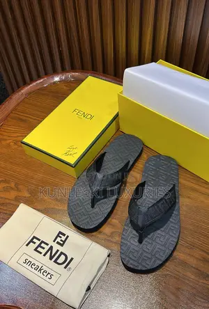 Matured Fendi Roma Leather Slippers for Men