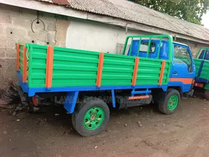 Nigeria Used Toyota Dyna 150 3y Petrol Engine Old Mode Face