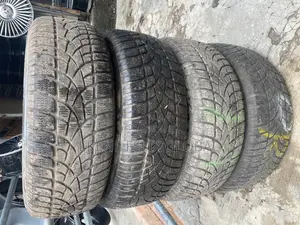 235/65/17 Dunlop