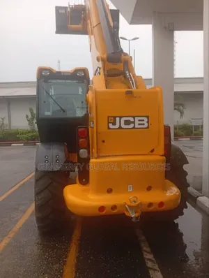 Brand New 4 Tons JCB Telehandler Lift Machine