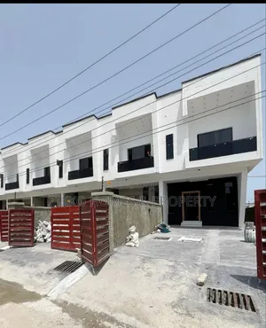 4bdrm Townhouse/Terrace in Ikota Gra, Lekki for sale