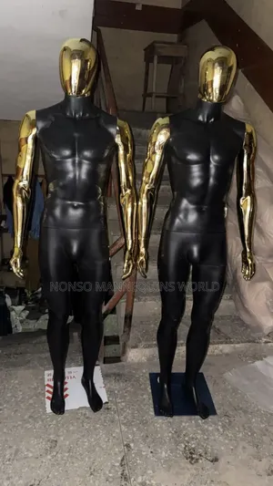 Medium Body Siz Black And Gold Male Mannequin