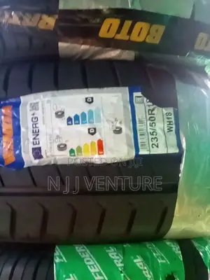 235 50 R18 Boto