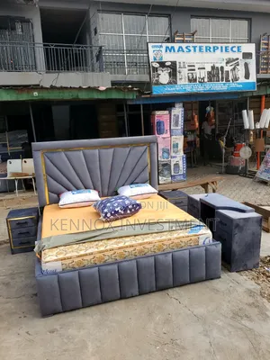 6 X 6 Padded Complete Set Bedframe