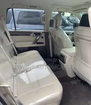 Lexus GX 460 Premium 2013 Silver