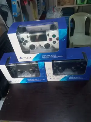Dualshock 4 Wireless Controller