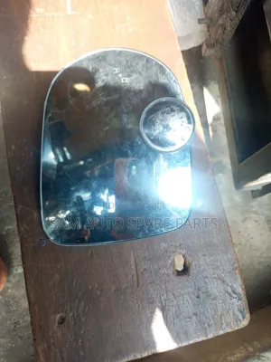 Lexus Rx 350 2015 Model Left Side Mirror Glass