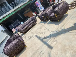 High Quality Complete Set of 7 Seaters Sofa