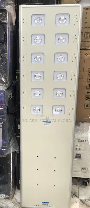 Wakatek Solar Street Light Twelve Eye