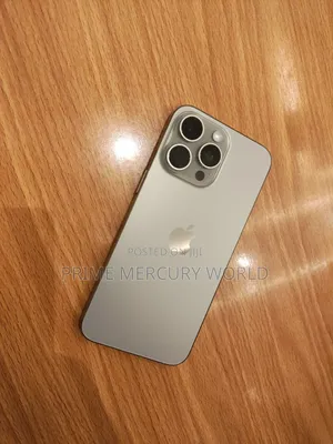 Apple iPhone 15 Pro Max 256 GB Silver