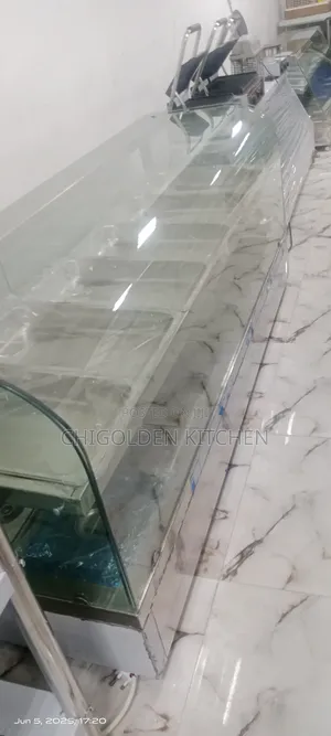 6plate Curve Glass Bain Marine
