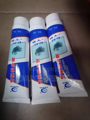 Wall Mending Ointment It's Used for Repairing Broken Walls