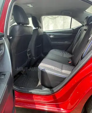 Toyota Corolla LE (1.8L 4cyl 2A) 2019 Red