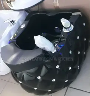 Black With White Botton Pedicure Bowl