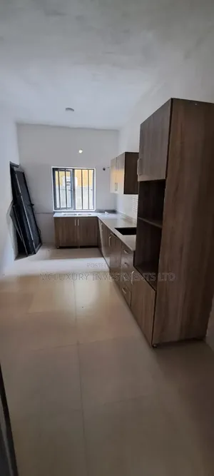 4bdrm Duplex in Lekki for sale