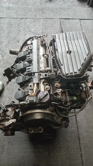 Complete Engine and Gearbox Honda Civic 2000 - 2005 Model