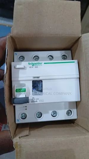 Schneider 40 Amps 4 Pole RCCB Breaker
