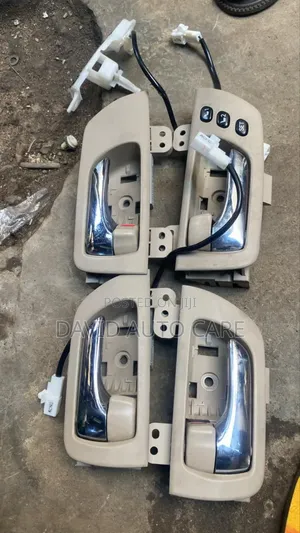Lexus Rx300 Inner Door Handles Available