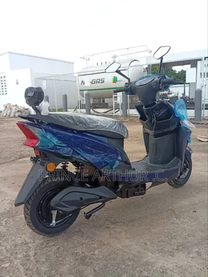 New TVS Apache 180 RTR 2025 Black