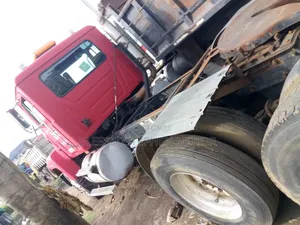 Ch Tractor Head