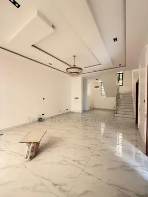 Furnished 5bdrm Duplex in Osapa London for sale